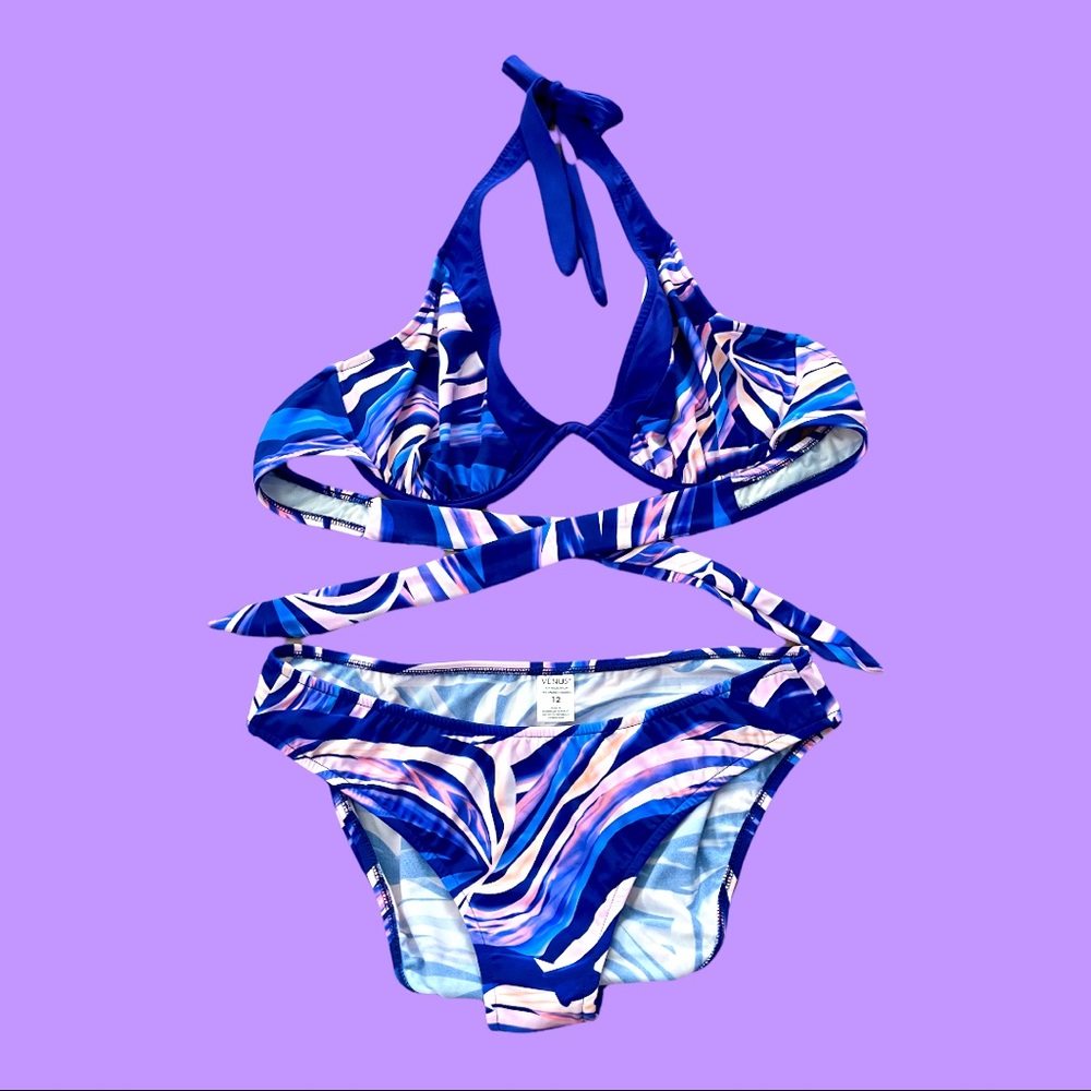 Venus size 12 bottoms and 38DD bikini top